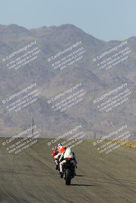 media/Mar-28-2022-Superbike Trackdays (Mon) [[b8603d0f67]]/Open Track Time/Turns 9 and 10/